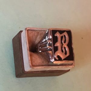14k white gold black onyx Initials B